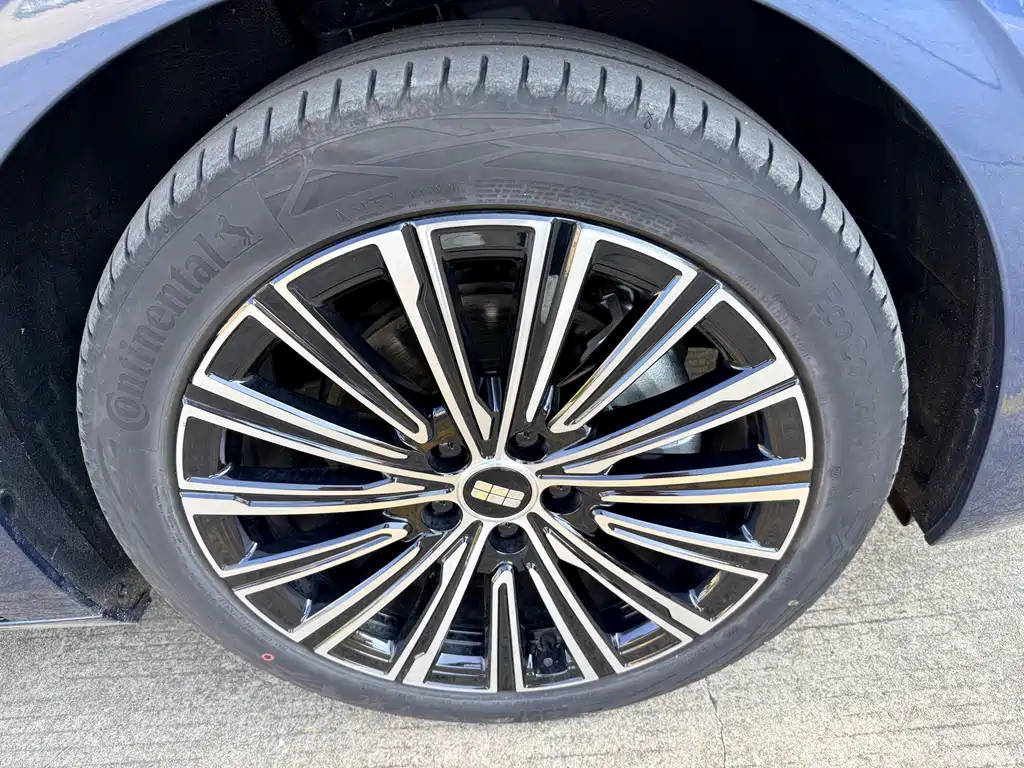 Geely Galaxy A7 2025 EM-i 150km Starship Edition