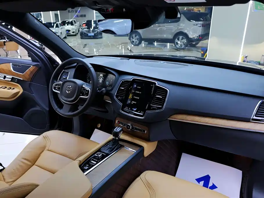 Volvo XC90 2018 T6 Inscription 7-Seater