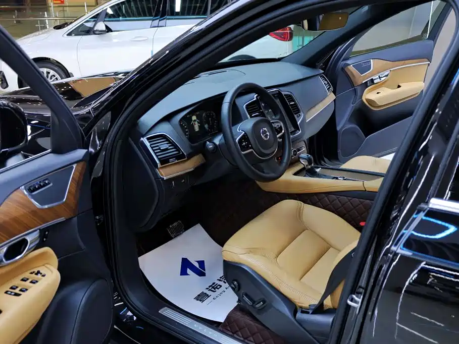 Volvo XC90 2018 T6 Inscription 7-Seater
