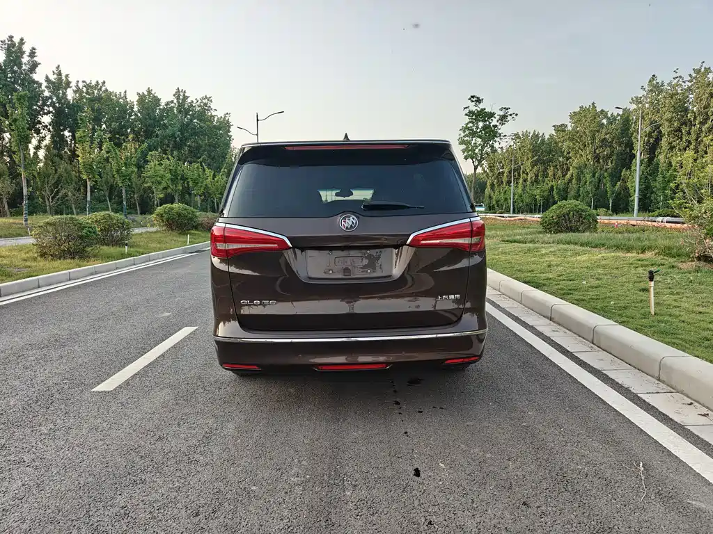 Buick GL8 2017 ES 28T Luxury Edition