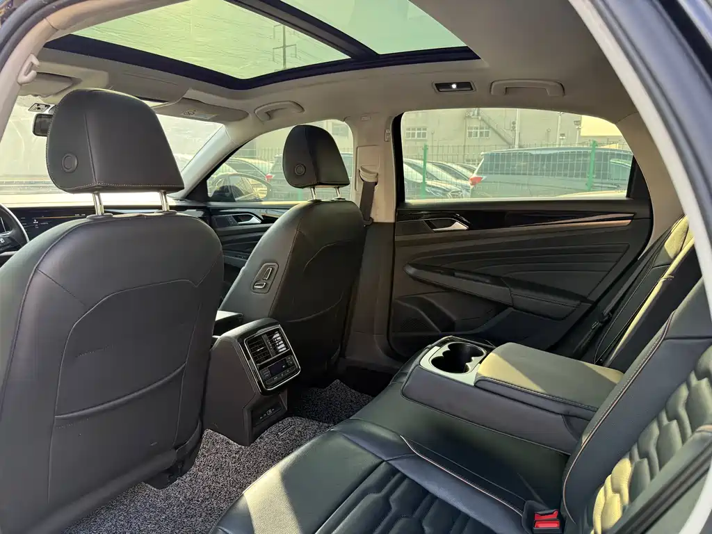 Passat 2021 330TSI Elite Edition