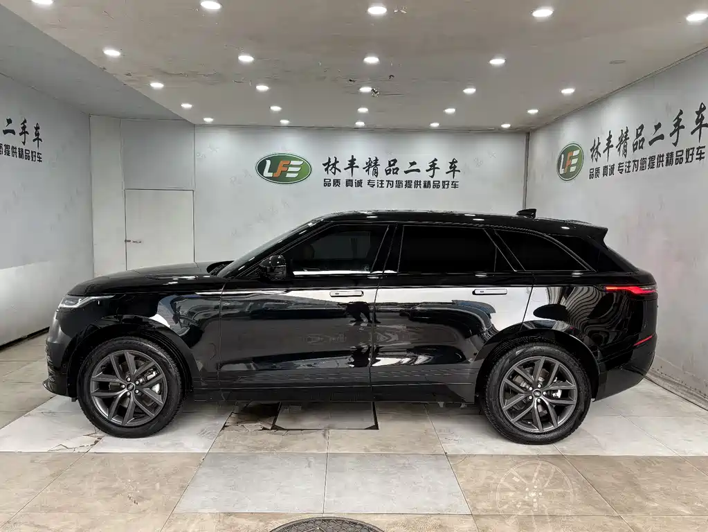 Range Rover Velar 2025 Dynamic SE