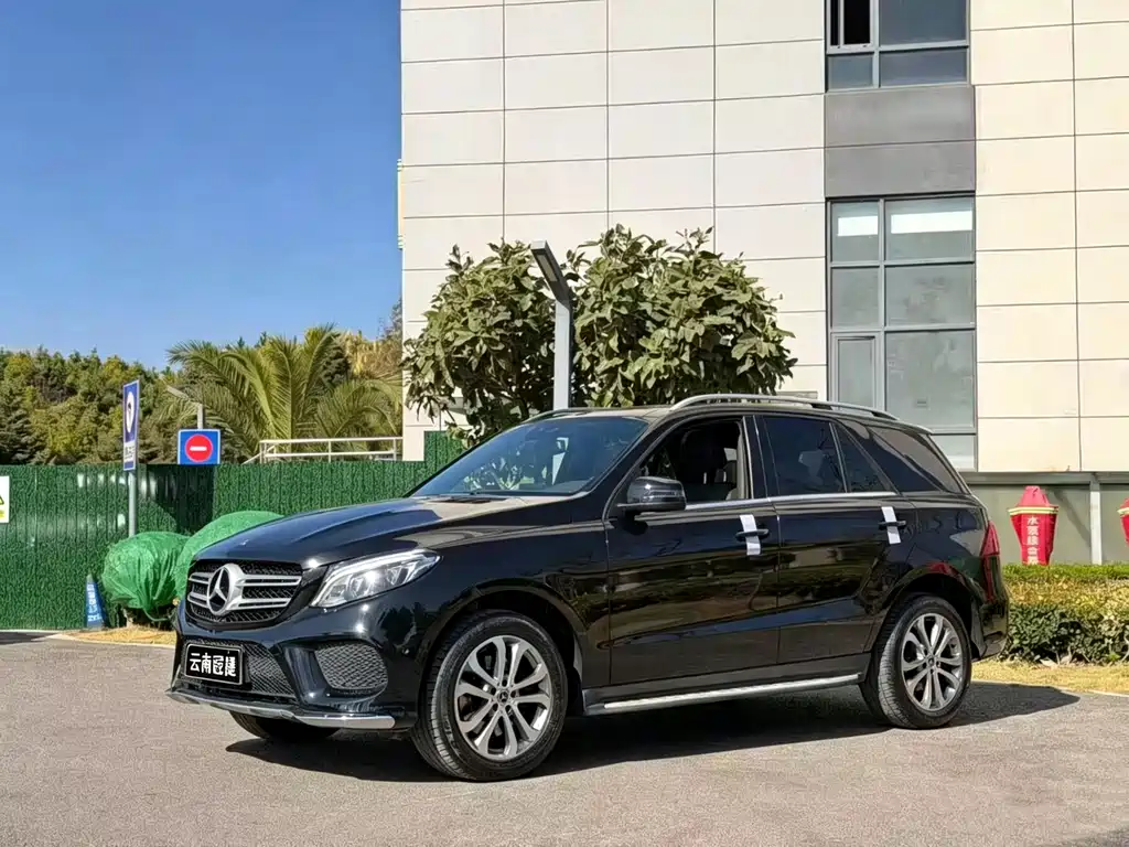 Mercedes-Benz GLE 320 4MATIC Dynamic 2017