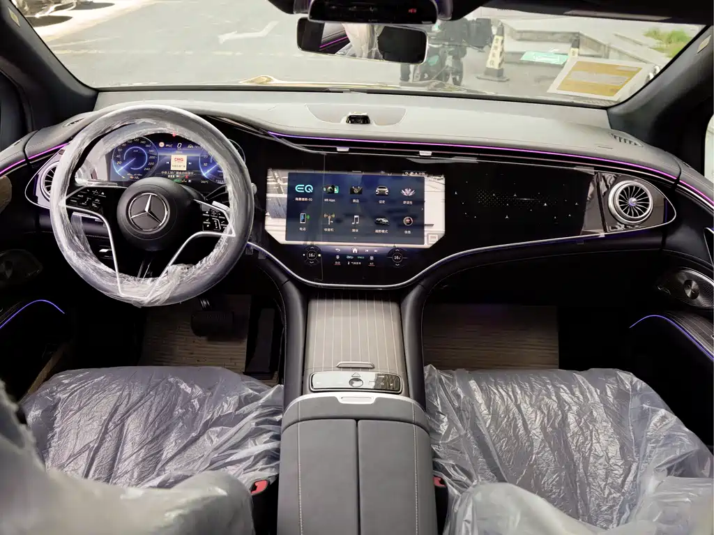 Mercedes EQS SUV 2025 500 4MATIC