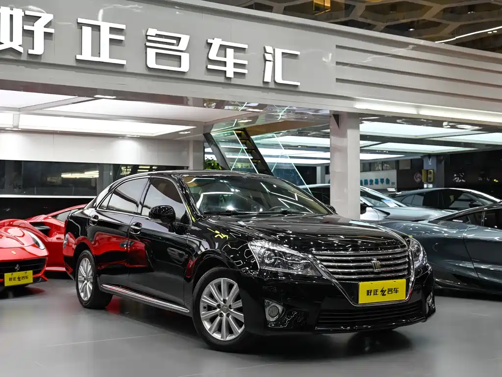 Toyota Crown 2012 2.5L Royal Leather Edition