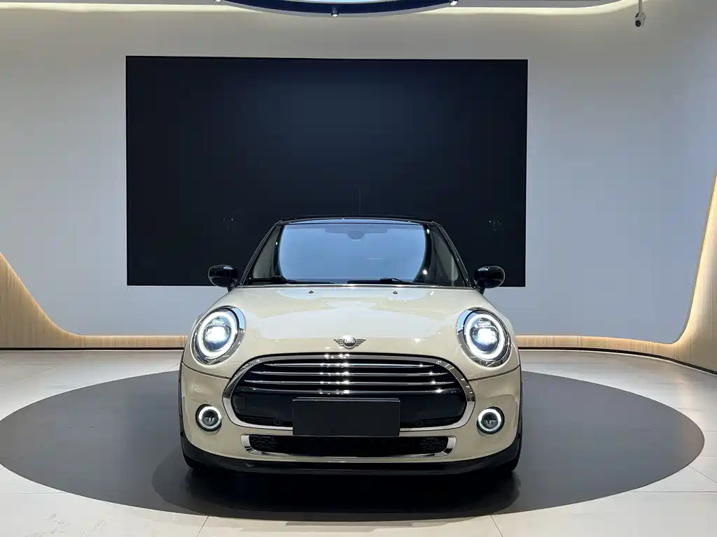 MINI Cooper 2019 1.5T Artist 5-Door