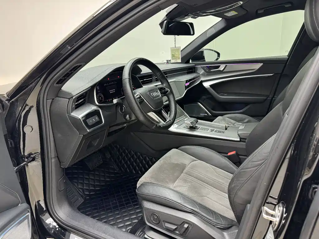 Audi A6L 2019 45 TFSI Dynamic Selection