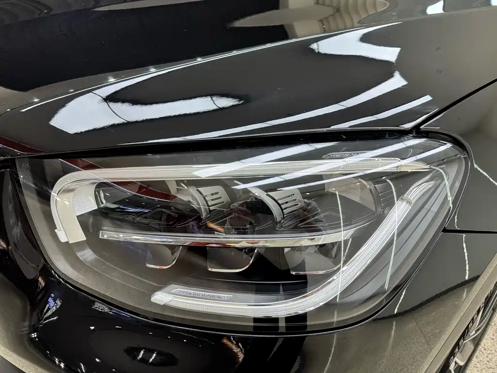 Mercedes-Benz GLC 2022 GLC 260 L 4MATIC Luxury Trim