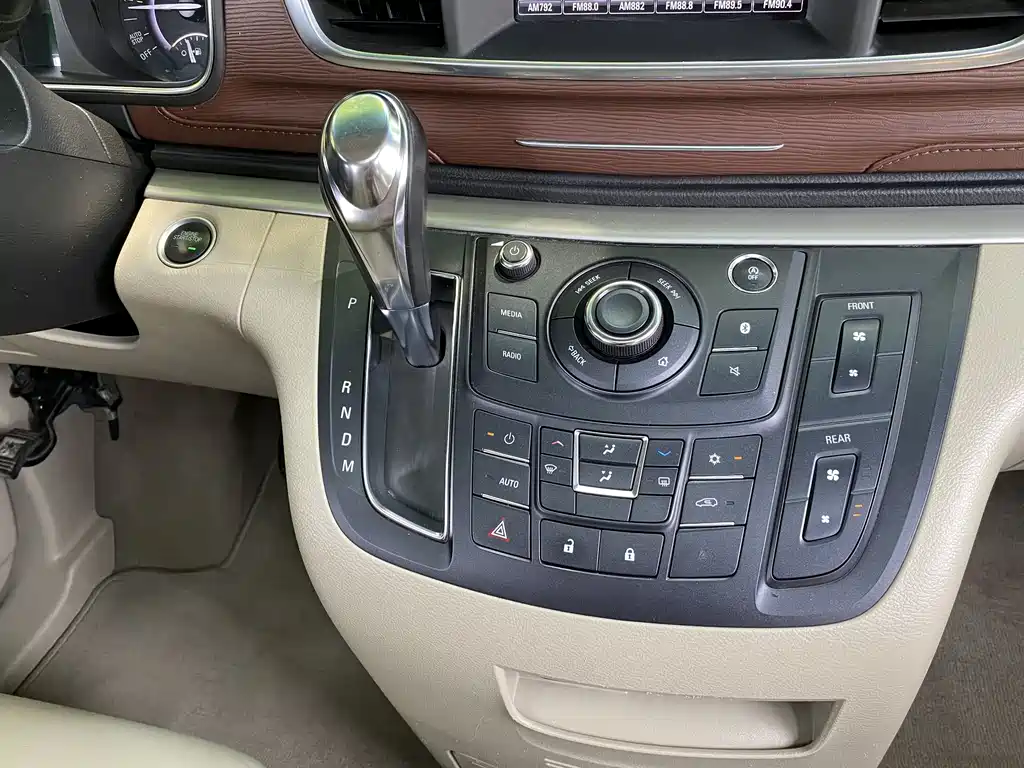 Buick GL8 2018 28T Luxury Edition China VI