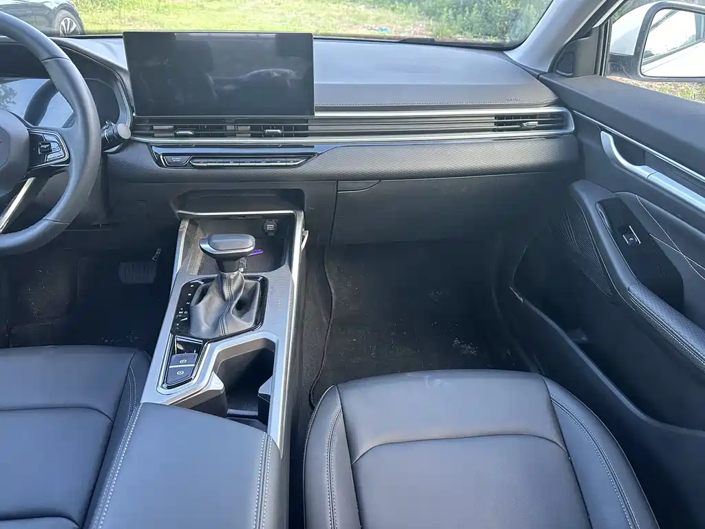 Geely Emgrand 2026 4 Million Anniversary Edition 1.5L CVT Superior