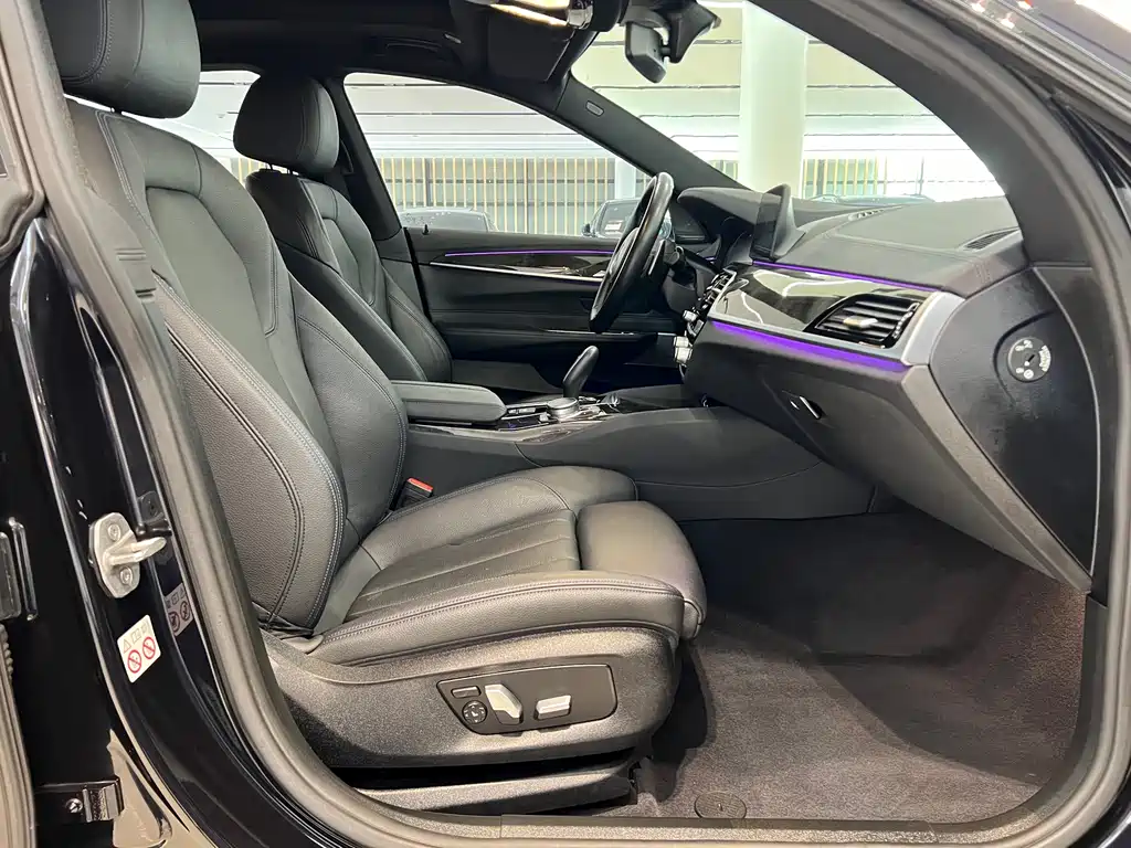BMW 6 Series GT 2020 630i M Sport Package