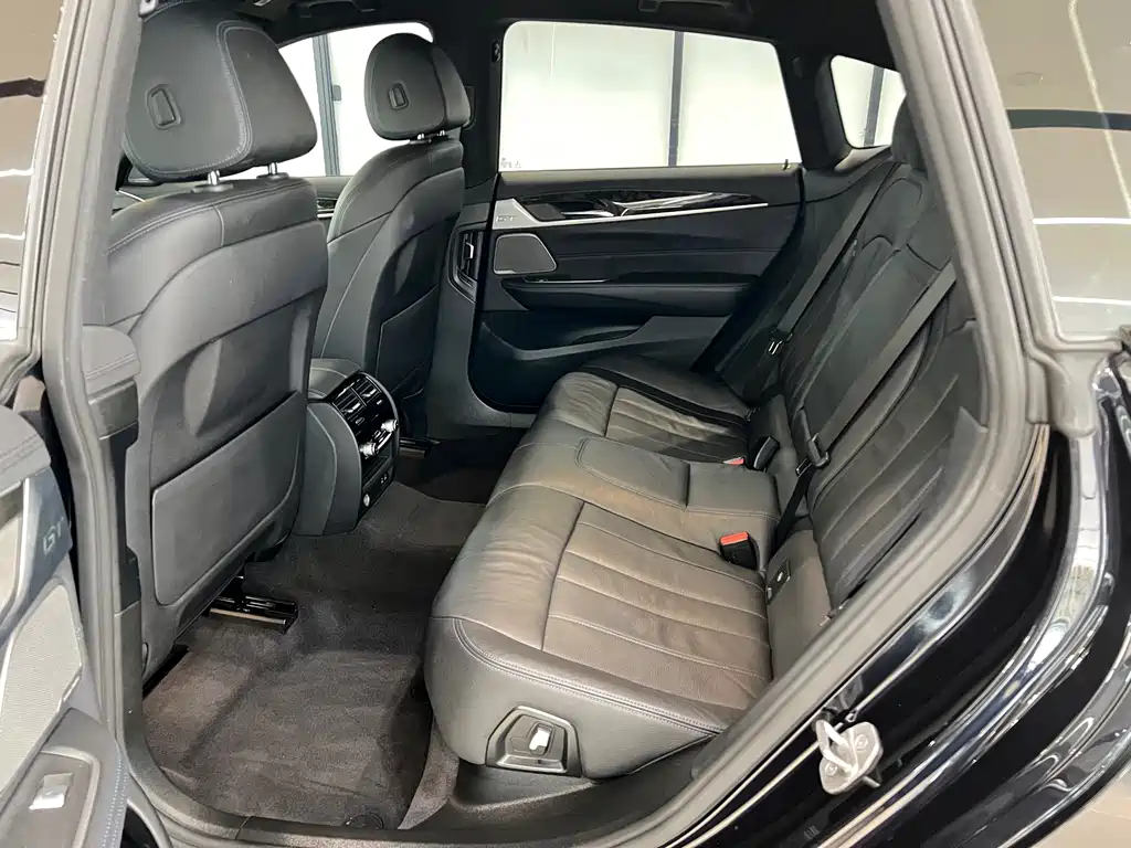 BMW 6 Series GT 2020 630i M Sport Package