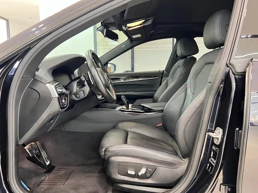 BMW 6 Series GT 2020 630i M Sport Package