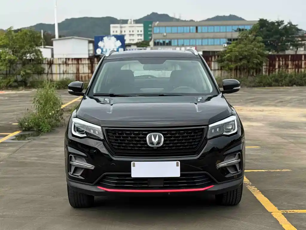 Changan CS75 2021 Honor Million Edition 280T DCT Luxury