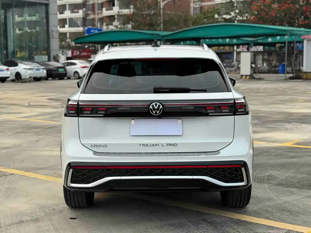 Volkswagen Tiguan L 2024 PRO 330TSI FWD Smart Lead Edition