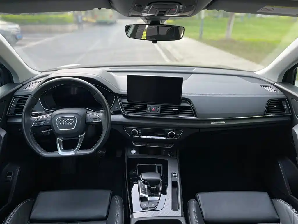 Audi Q5L 2022 40 TFSI Fashion Dynamic