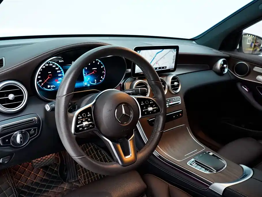 Mercedes-Benz GLC 2022 Facelift GLC 260 L 4MATIC Luxury Edition