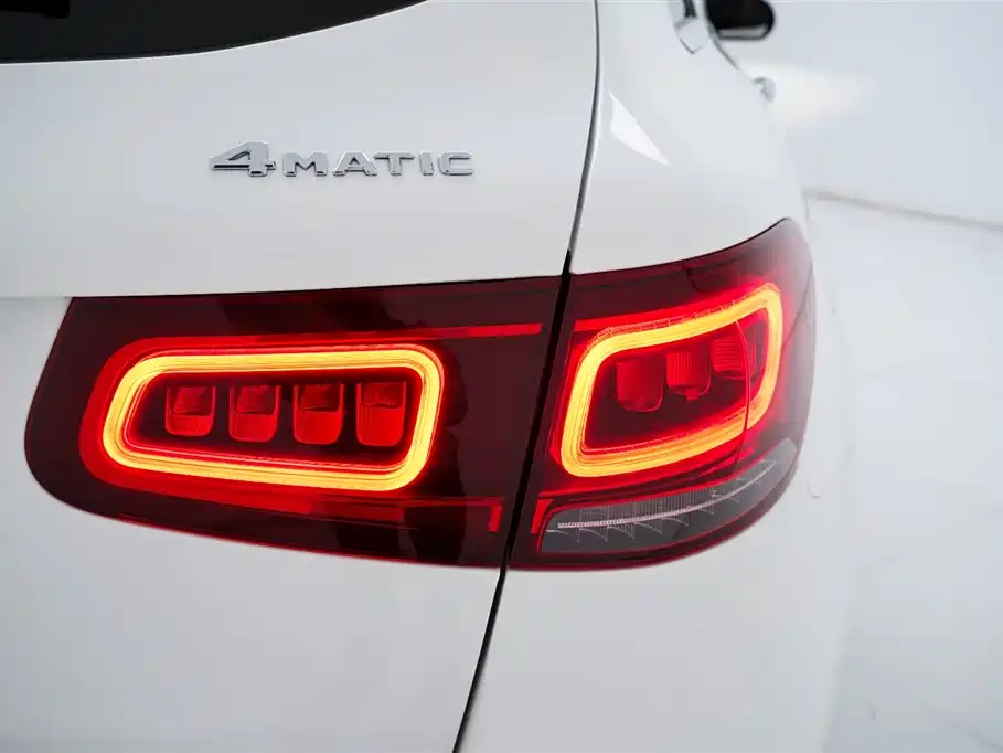 Mercedes-Benz GLC 2022 Facelift GLC 260 L 4MATIC Luxury Edition