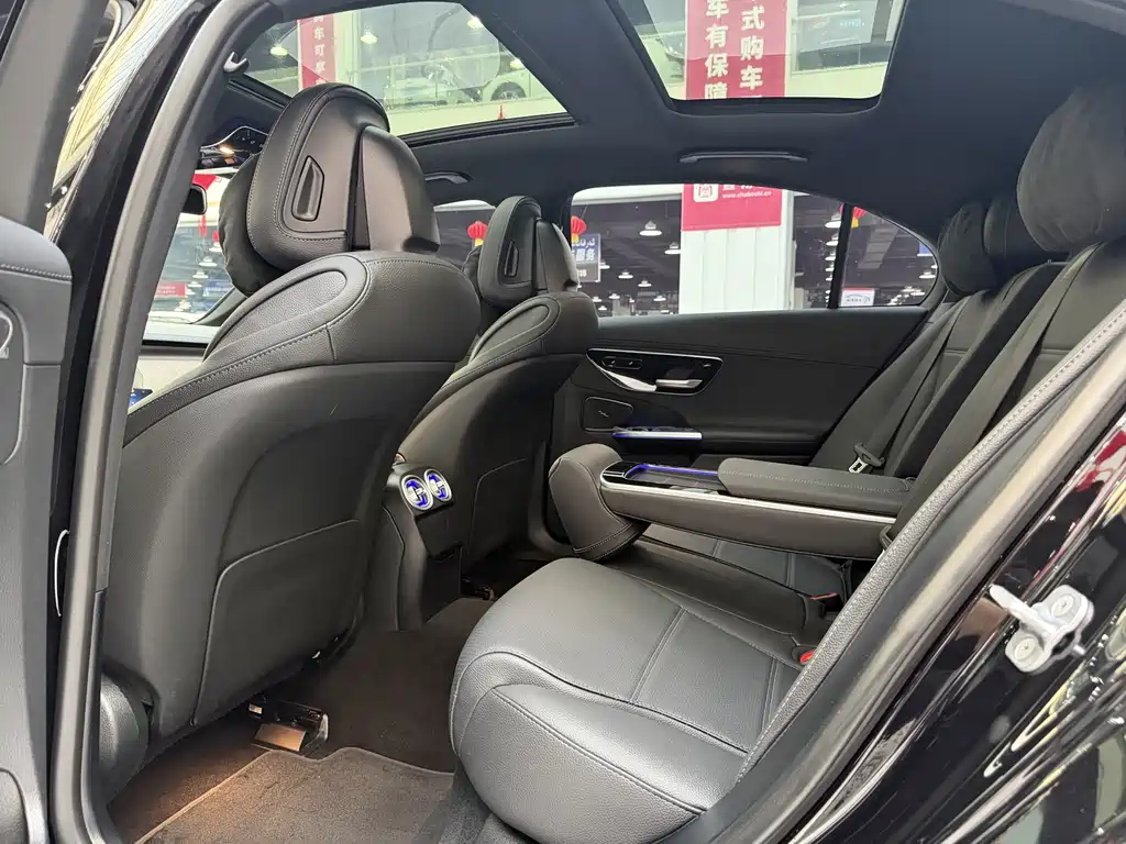 Mercedes-Benz C-Class 2025 C 260 L Sport Edition