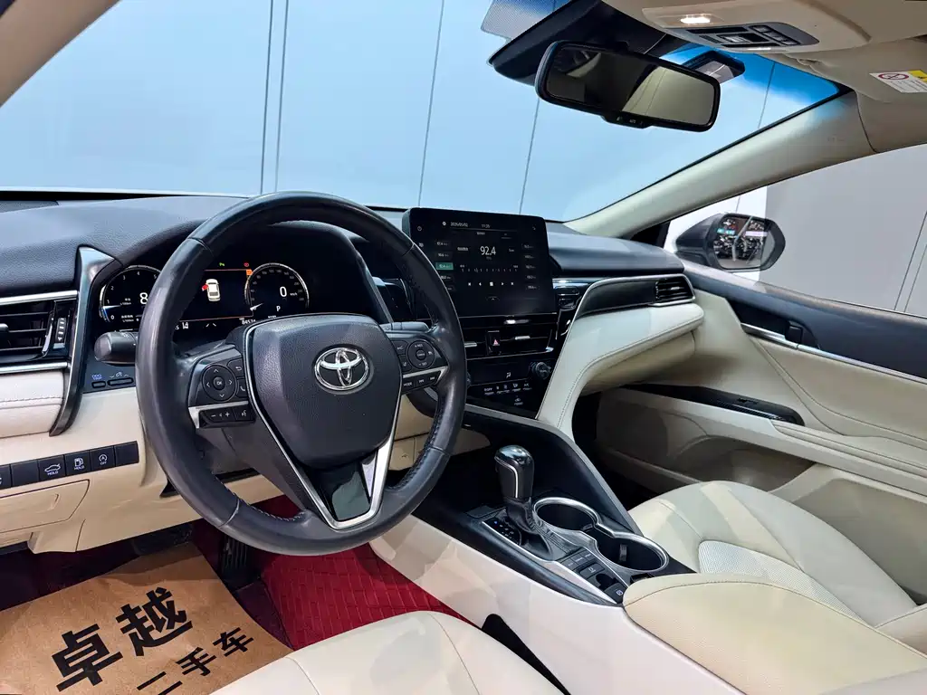Camry 2021 2.5G Luxury Edition