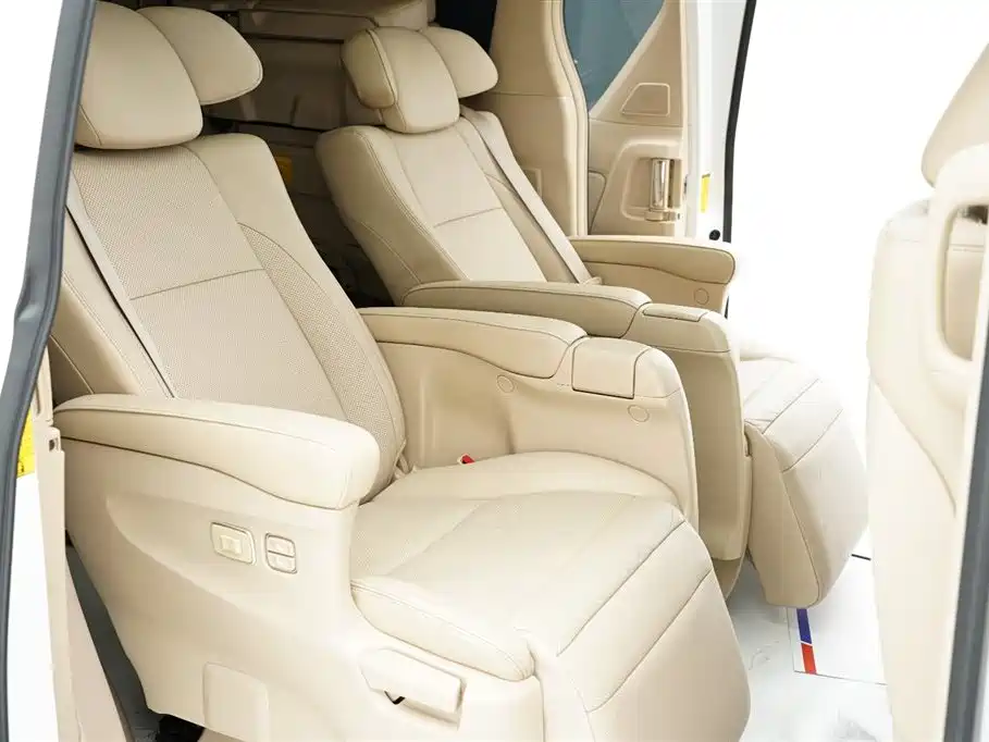 Alphard 2012 3.5L Luxury Edition