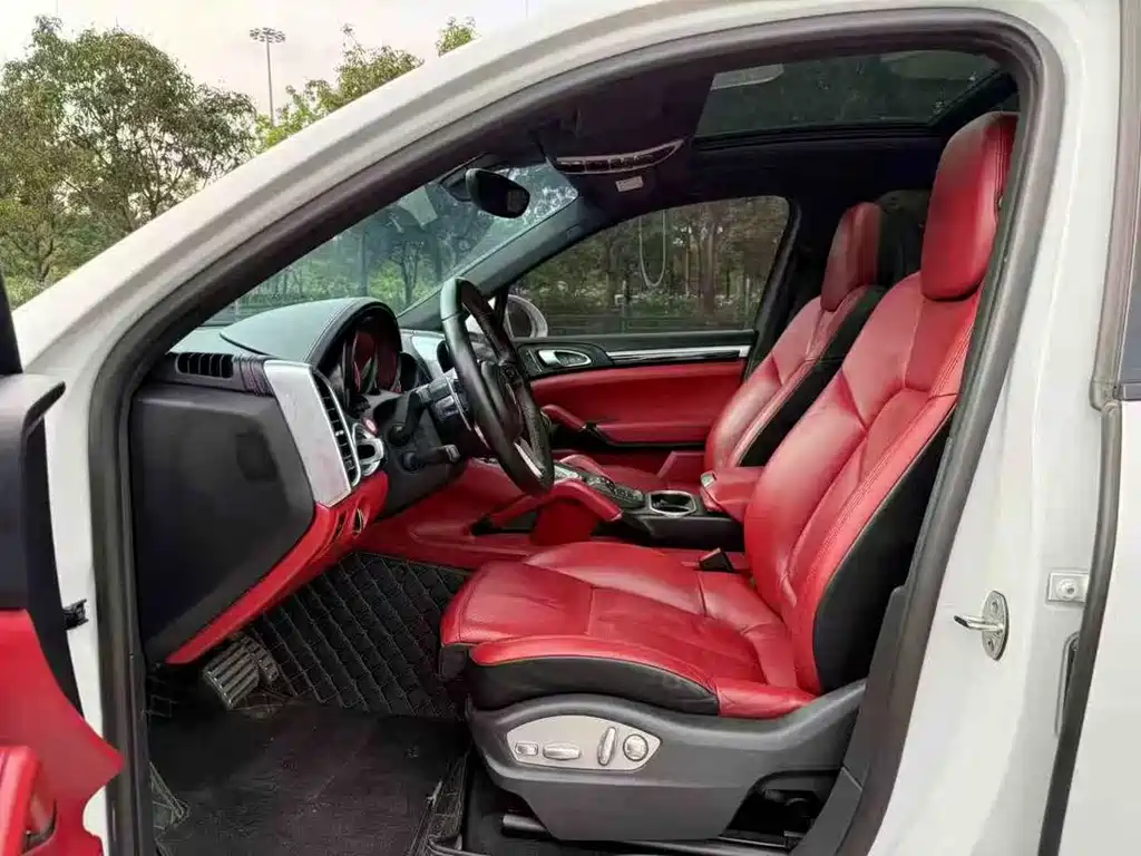 Porsche Cayenne 2016 3.0T