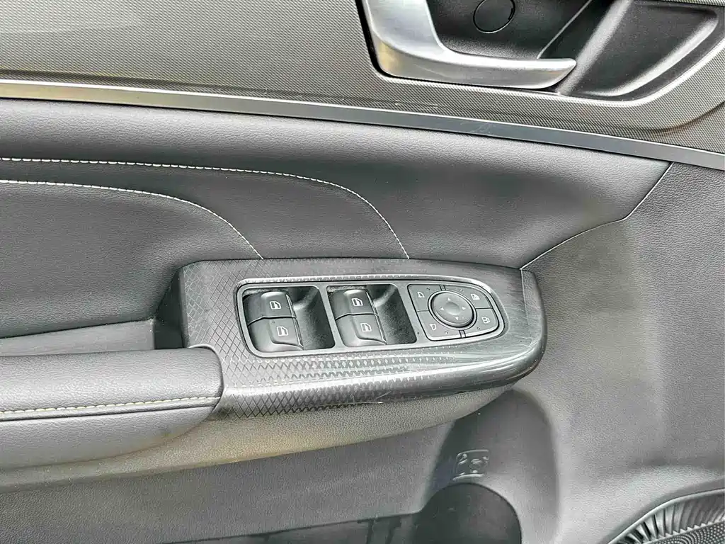 Haval M6 2021 PLUS 1.5T DCT Comfort Edition