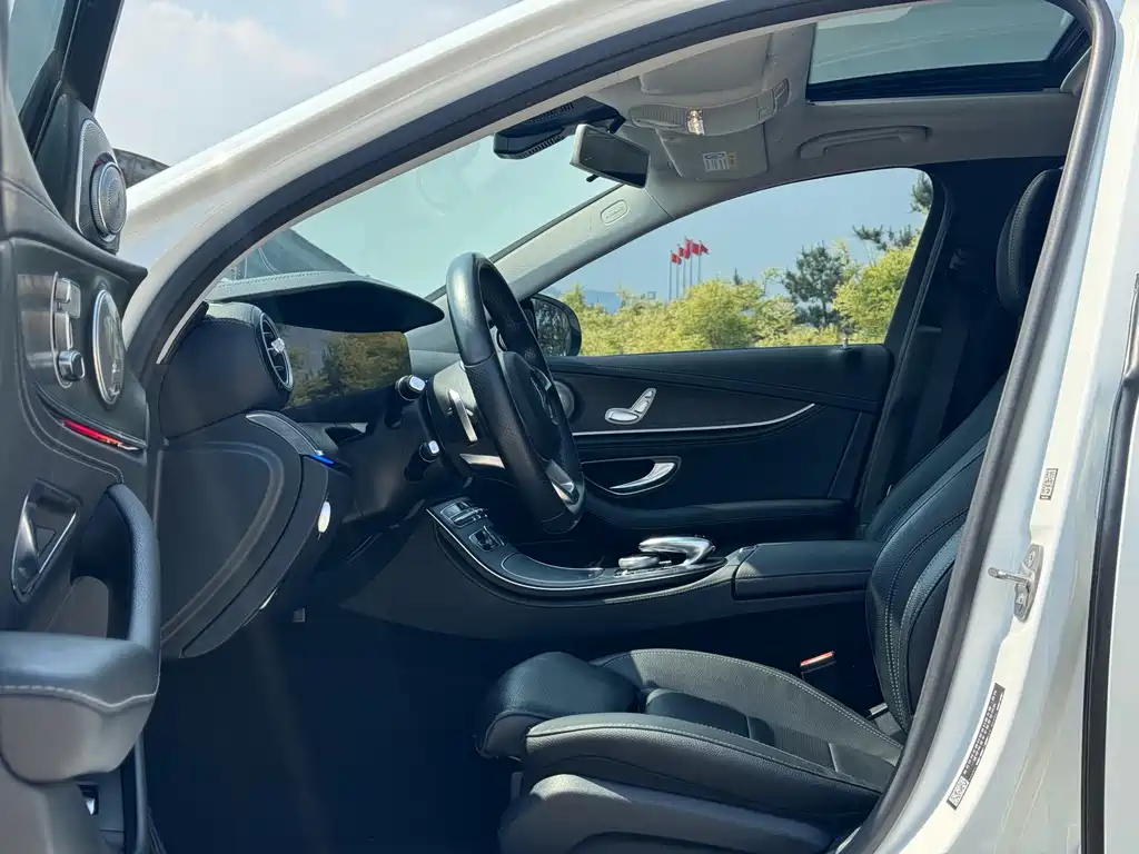 Mercedes-Benz E-Class 2018 Facelift E 200 L Sport
