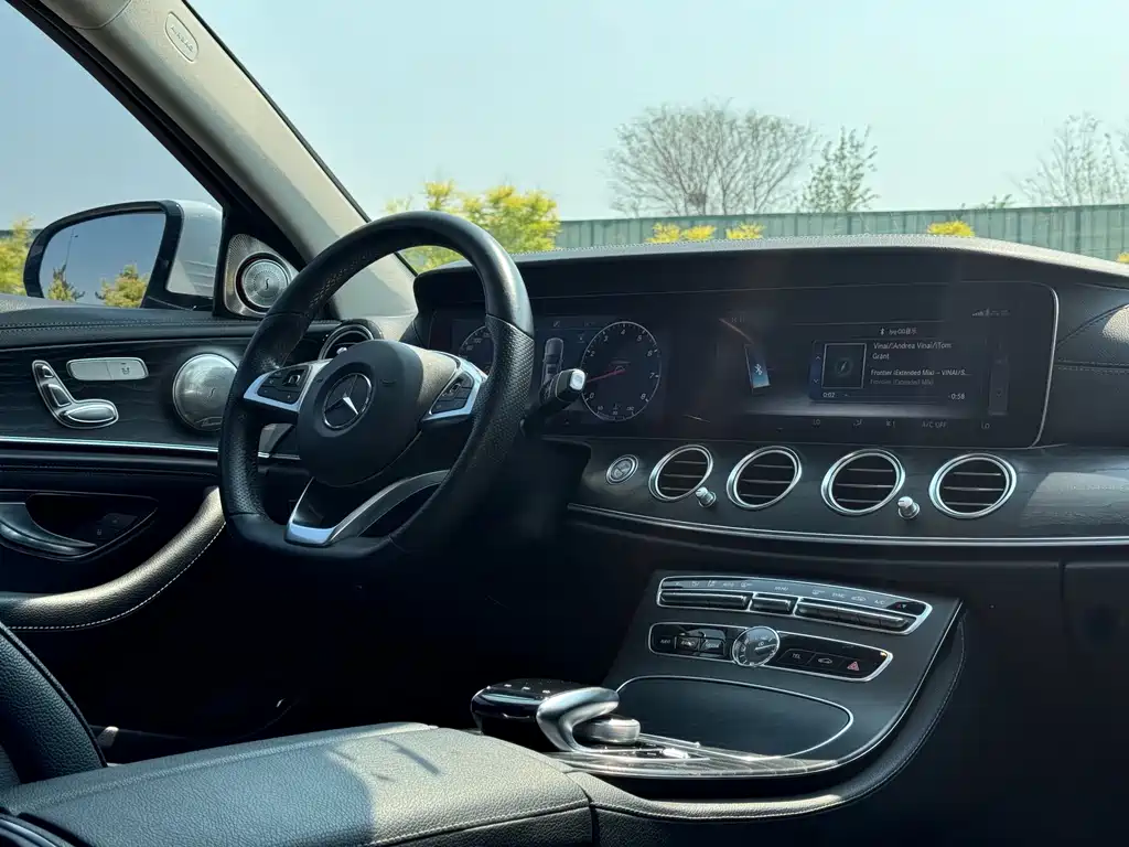 Mercedes-Benz E-Class 2018 Facelift E 200 L Sport