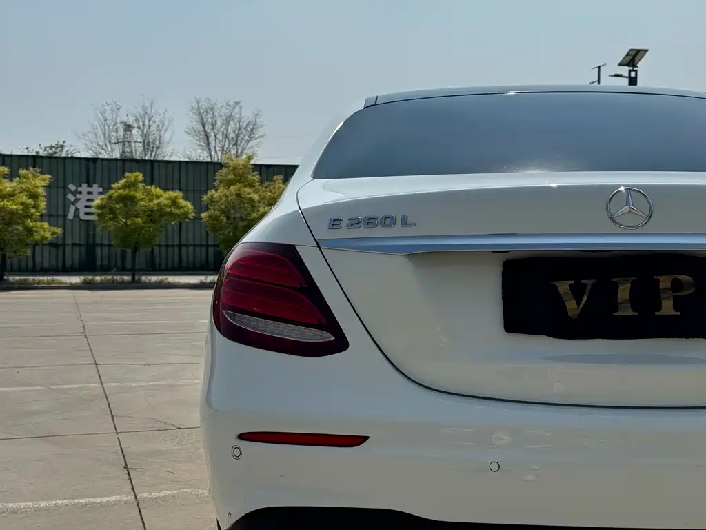 Mercedes-Benz E-Class 2018 Facelift E 200 L Sport