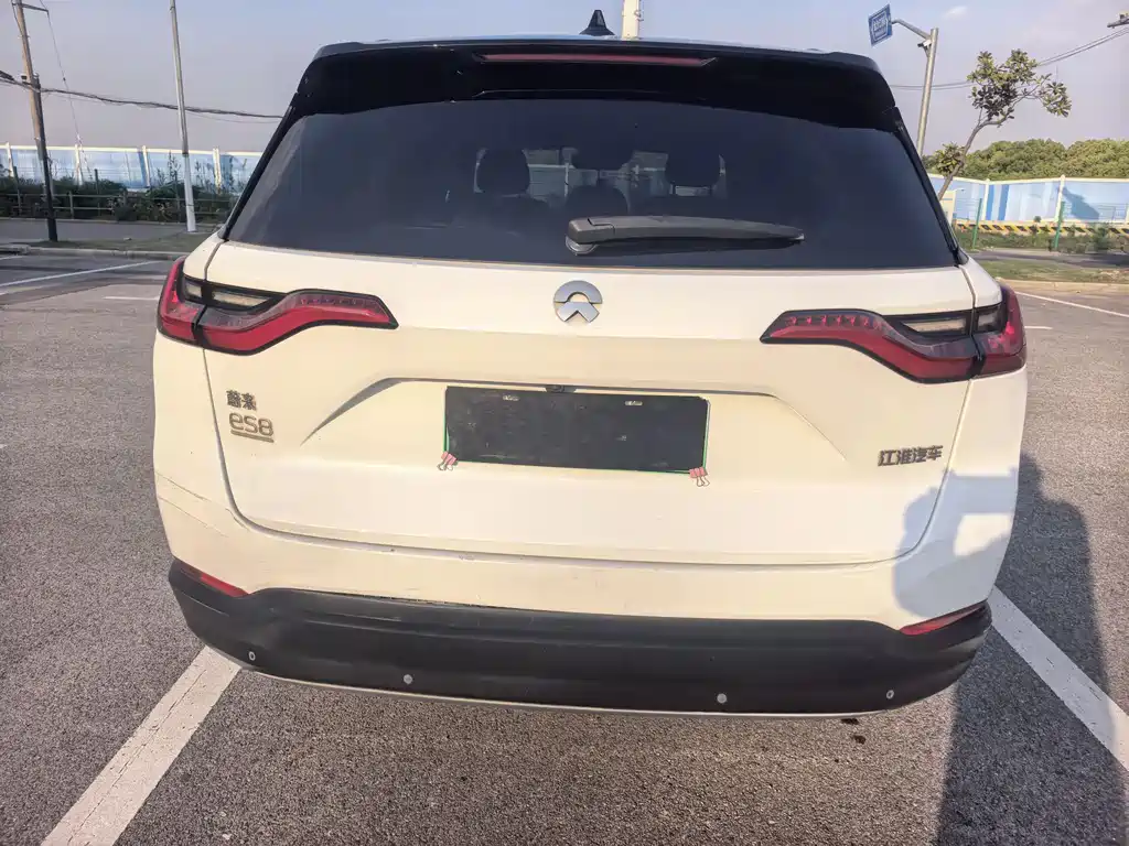 NIO ES8 2018 425km Base Edition 7-Seater