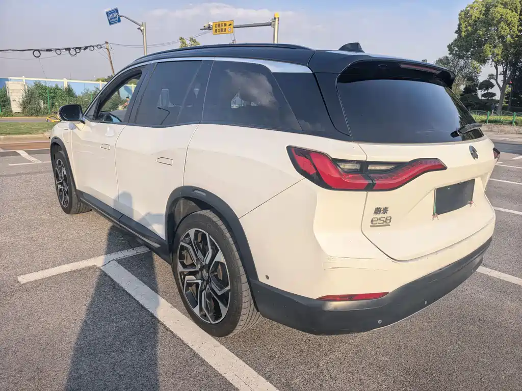 NIO ES8 2018 425km Base Edition 7-Seater