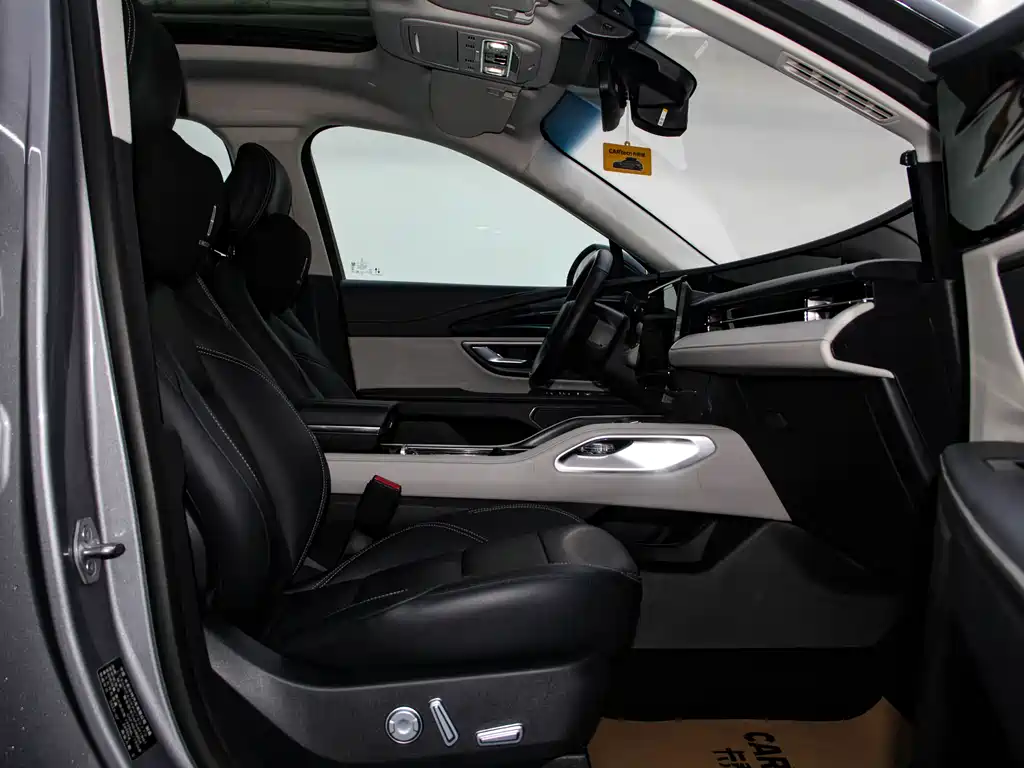 Lincoln Nautilus 2023 2.0T AWD Zhenyi Edition