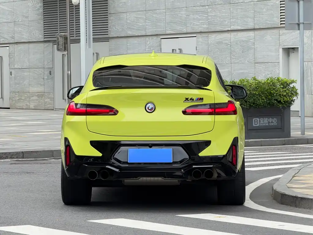BMW X4 M Competition 2022