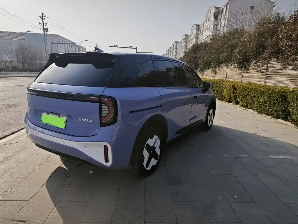 Arcfox Kaola 2023 Family Edition