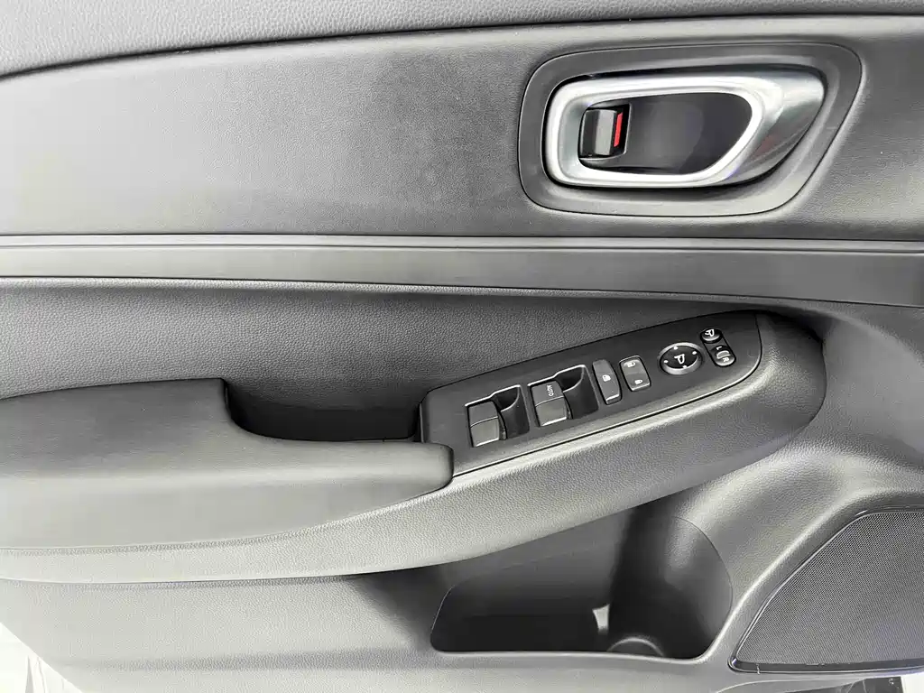 Honda Vezel 2023 1.5L CVT Tech Edition
