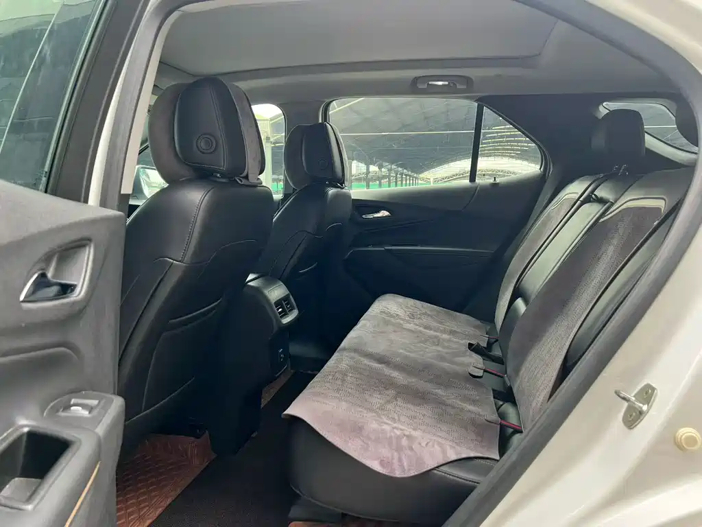 Chevrolet Equinox 2019 535T Automatic Yujie Edition China VI