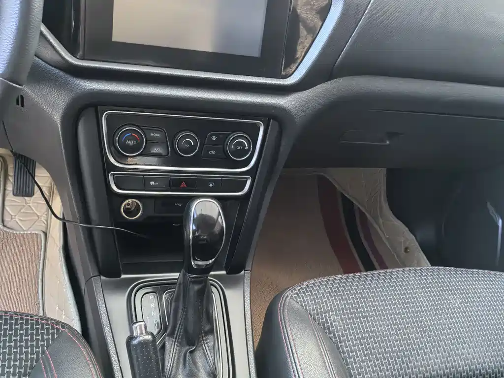 Tiggo 3 2016 1.6L CVT Zhishang Edition