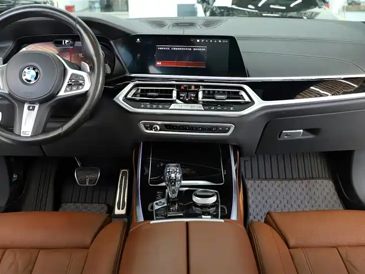 BMW X7 2019 xDrive40i Executive M Sport Package