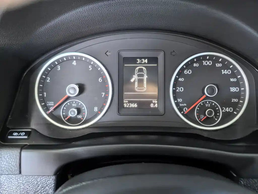 Tiguan 2015 1.8TSI Automatic FWD Comfort Edition