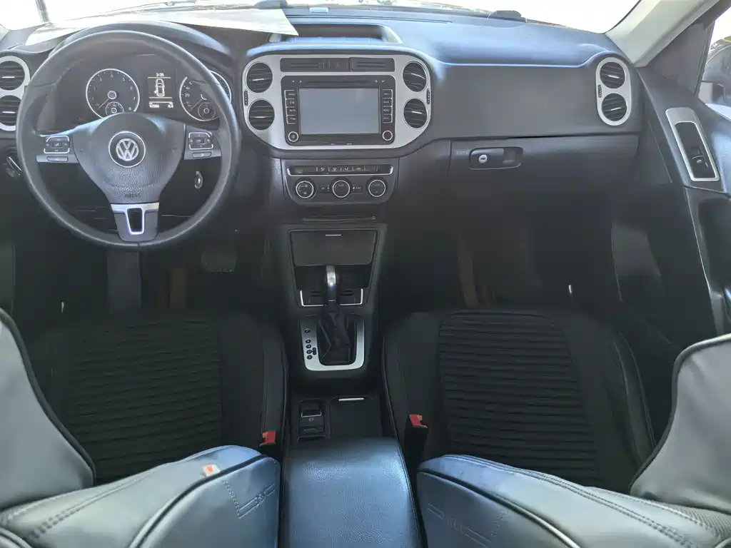 Tiguan 2015 1.8TSI Automatic FWD Comfort Edition