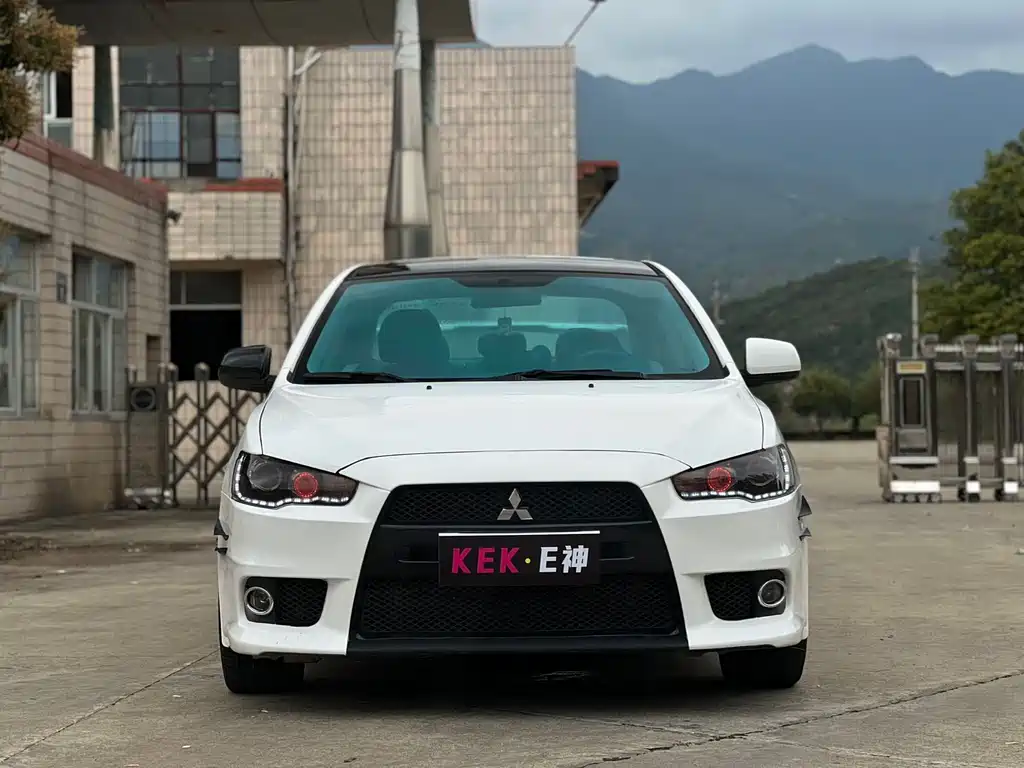 Mitsubishi Lancer EX 2012 New Year Edition 1.8L Manual Comfort