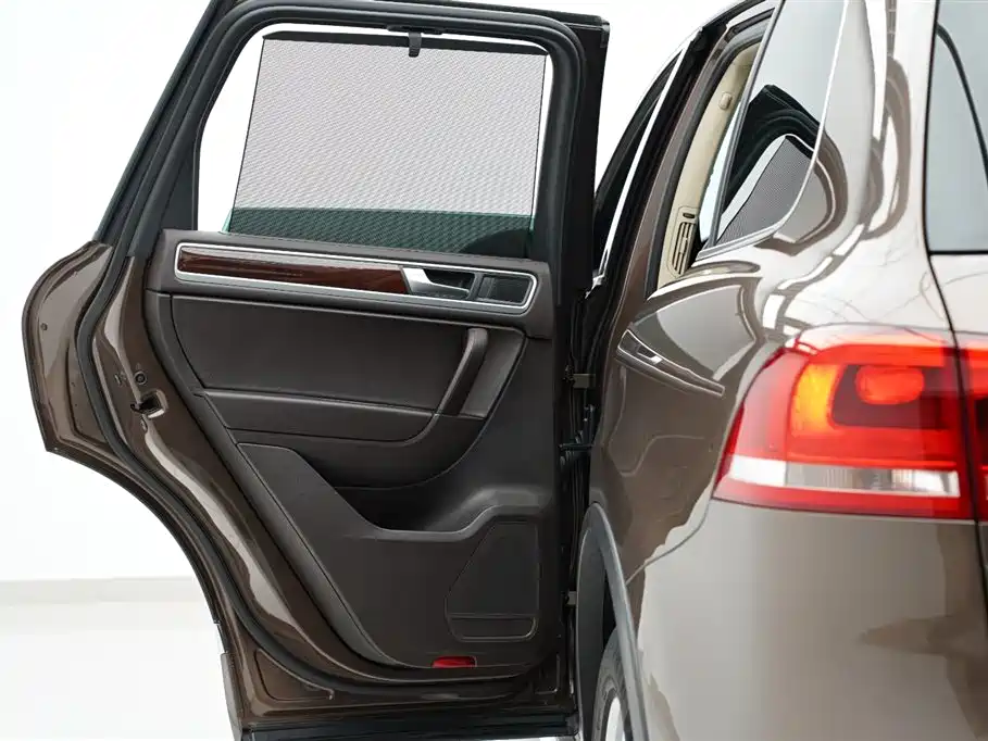 Volkswagen Touareg 2011 3.0 TSI Luxury