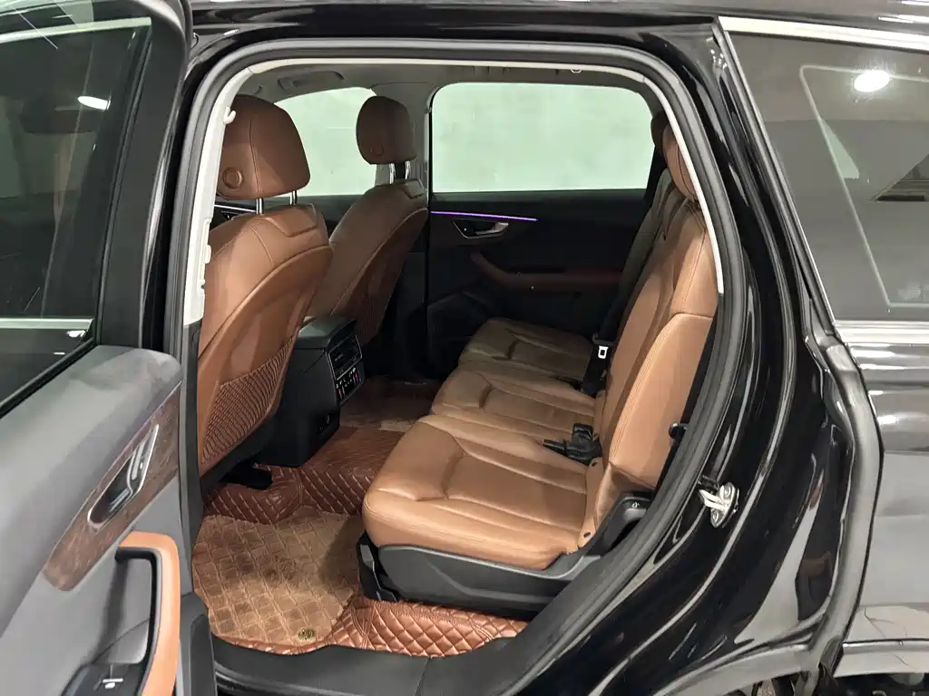Audi Q7 2022 55 TFSI quattro S line
