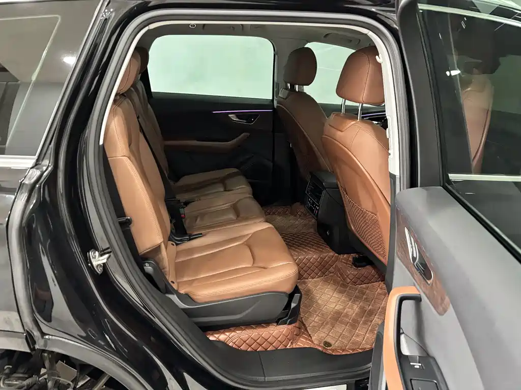Audi Q7 2022 55 TFSI quattro S line