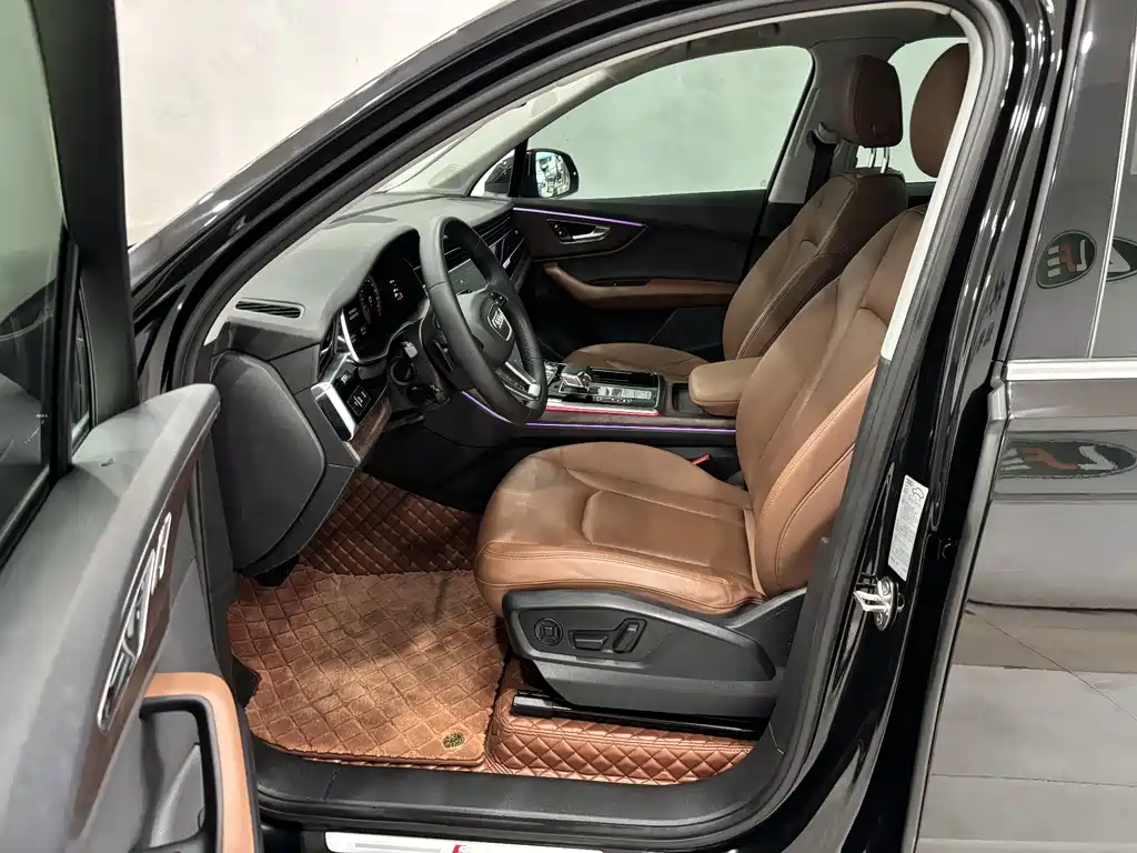 Audi Q7 2022 55 TFSI quattro S line