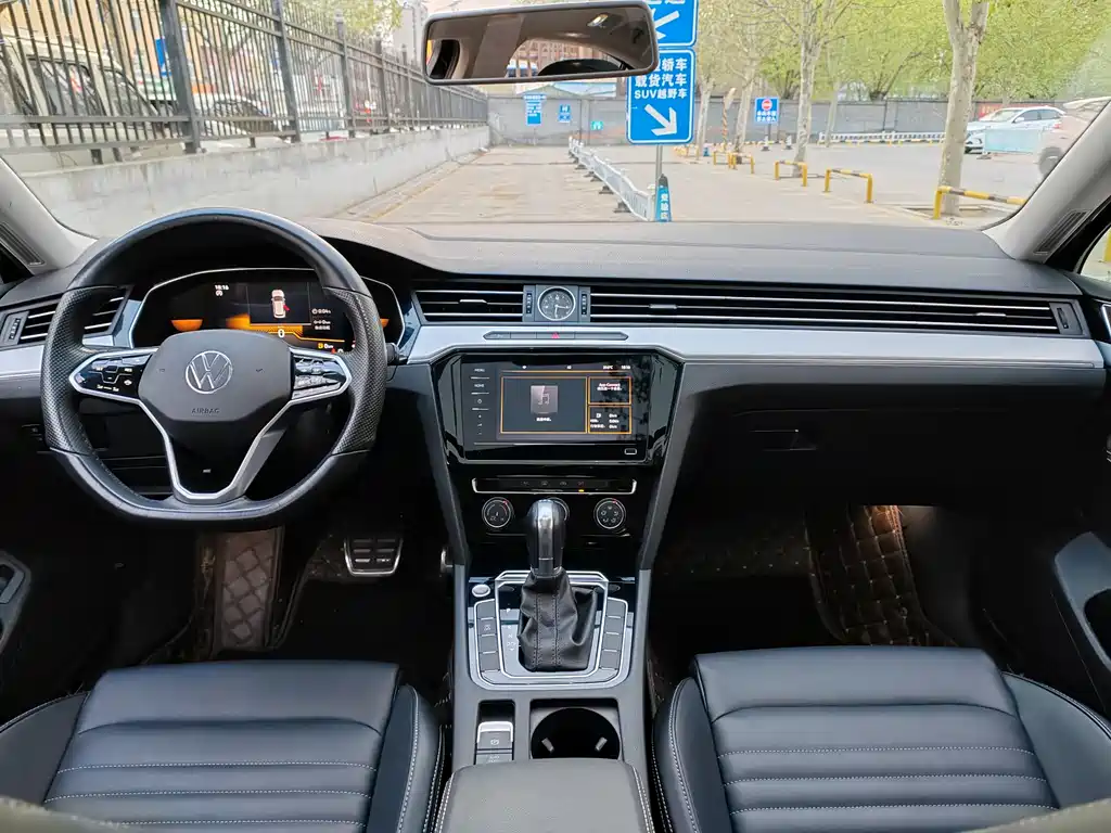 Magotan 2024 2 Million Edition 280TSI DSG Comfort
