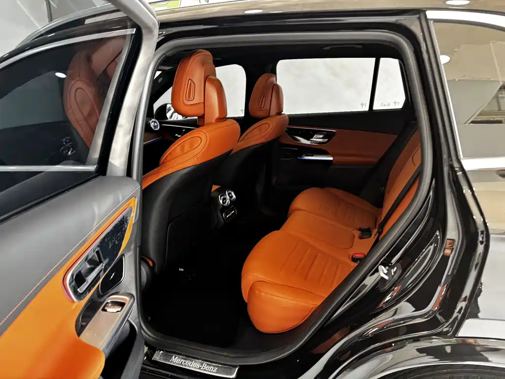 Mercedes-Benz GLC 2025 GLC 300 L 4MATIC Dynamic 5-seater