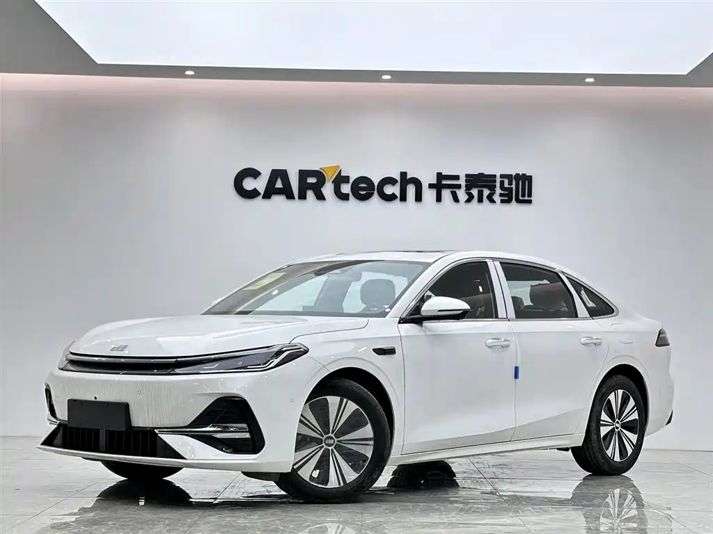 Geely Galaxy A7 EM 2025 EM-i 150km Explorer+ Edition