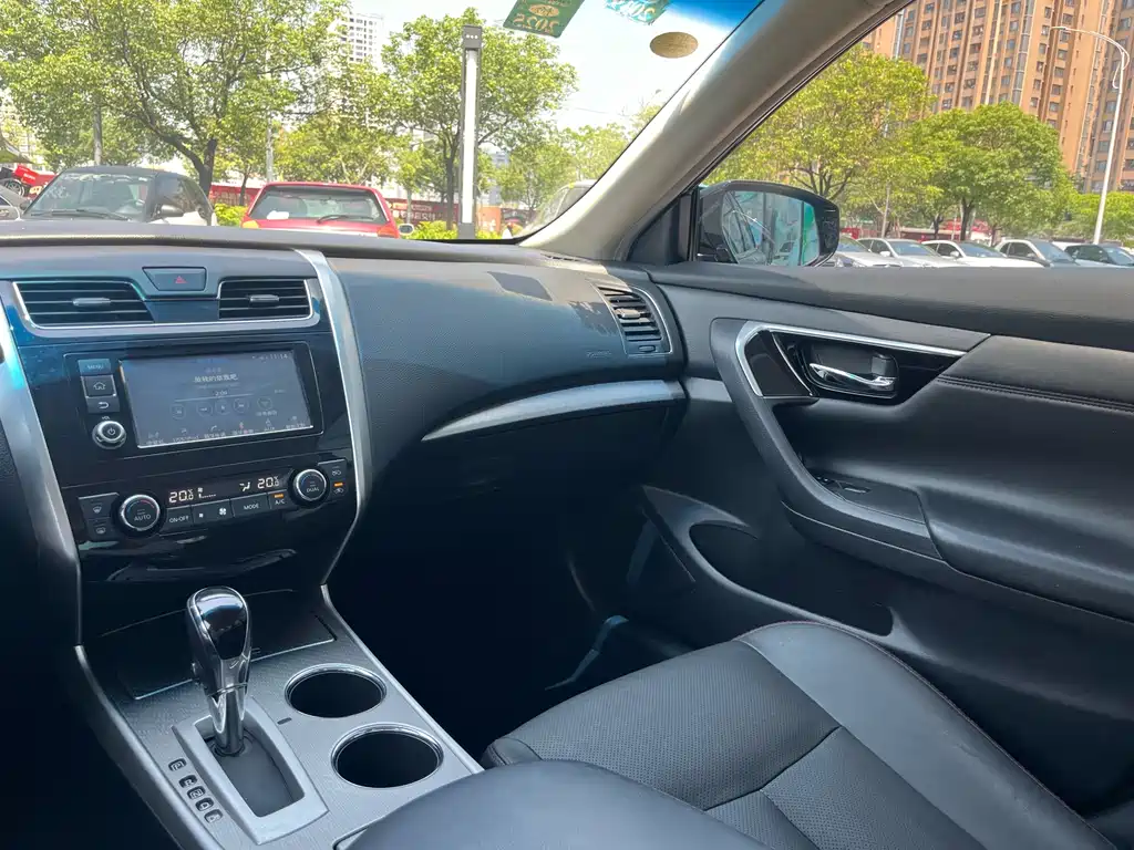 Nissan Altima 2016 Facelift 2.0L XL Comfort Edition